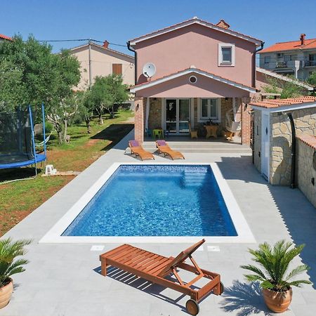 Vacation House Ulika Gabonjin Kültér fotó
