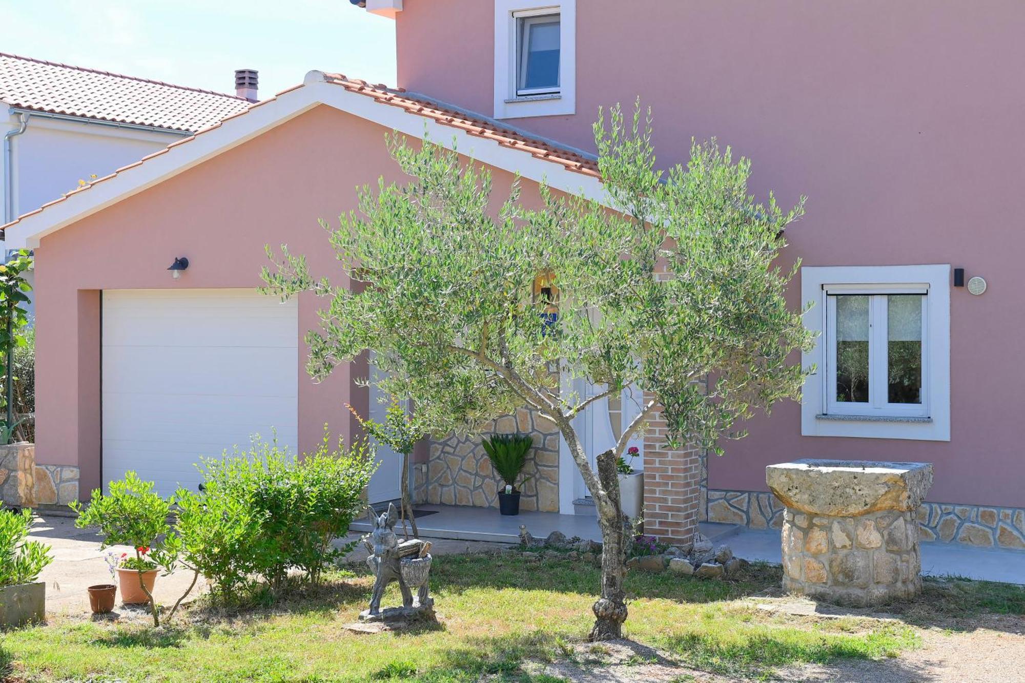 Vacation House Ulika Gabonjin Kültér fotó