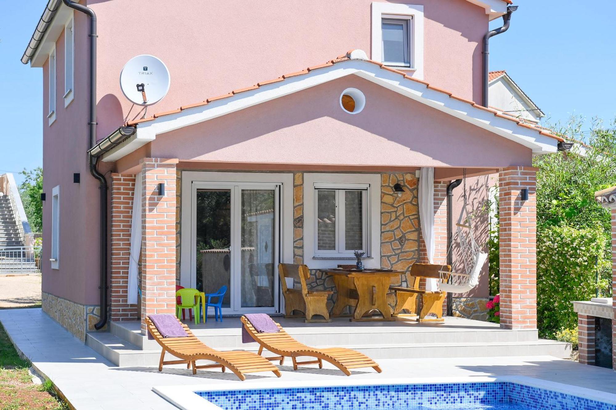 Vacation House Ulika Gabonjin Kültér fotó